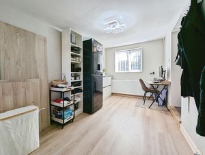 Photo 5- click for photo gallery